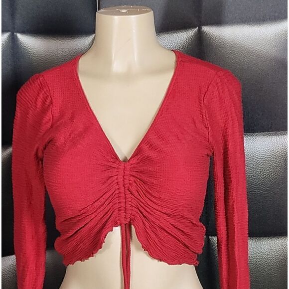 Hollister blouse   - Picture 2 of 5